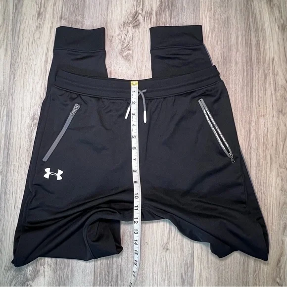 Under Armour Black Athletic Pants Size YXL - Picture 6 of 8